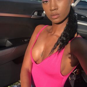 Meet your Posher, Thee'